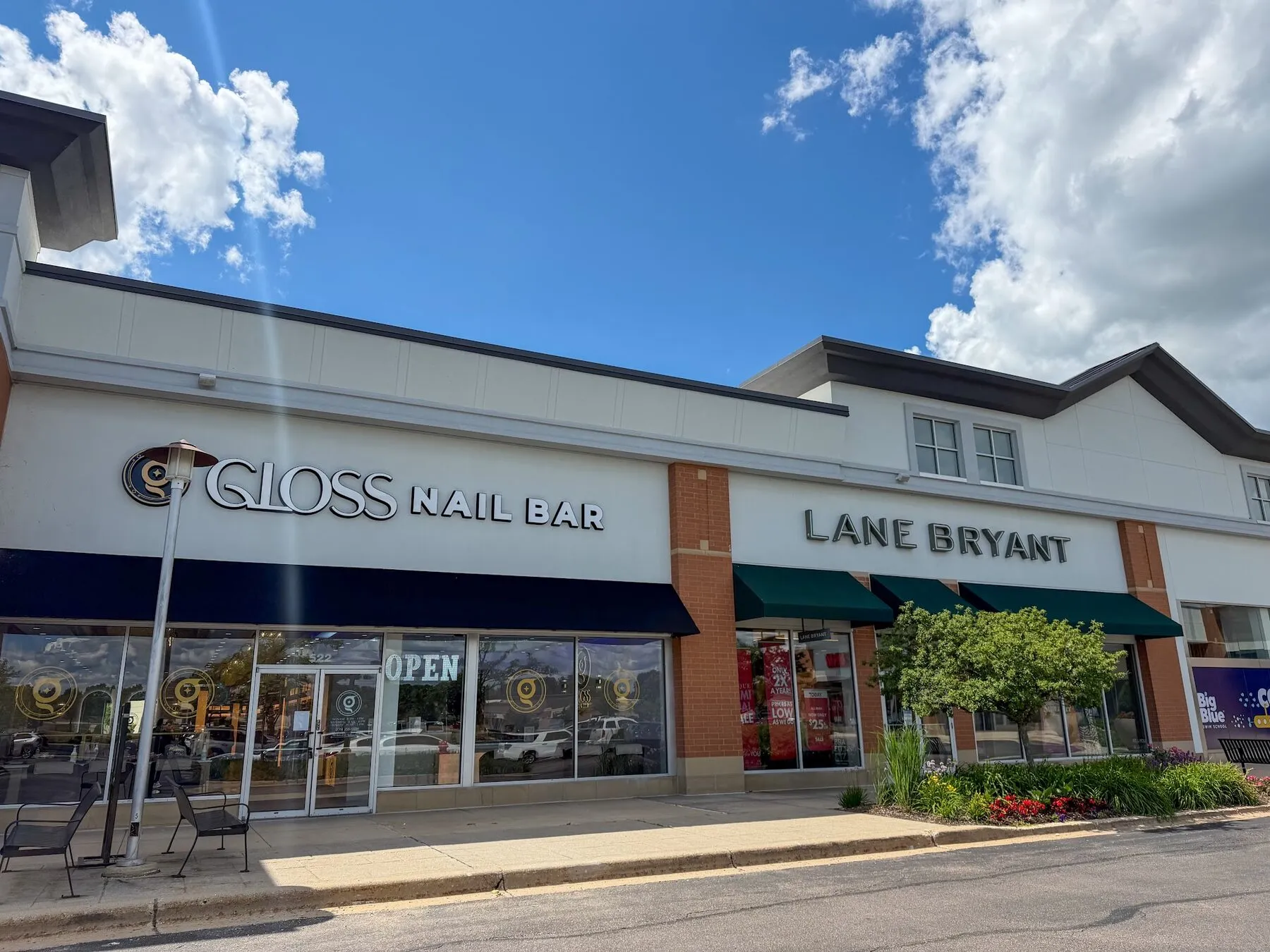 Gloss Nail Bar storefront at Geneva Commons